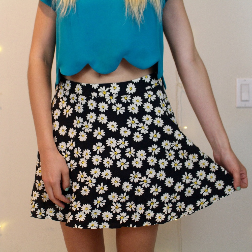 Forever 21 Sunflower Skirt